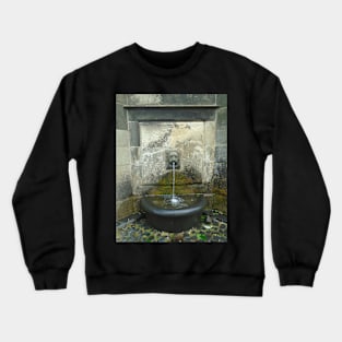 The Bruce Fountain, Falkland, Scotland Crewneck Sweatshirt